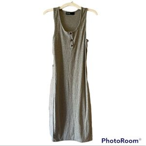 Brit and Bri sleeveless gray shirt dress